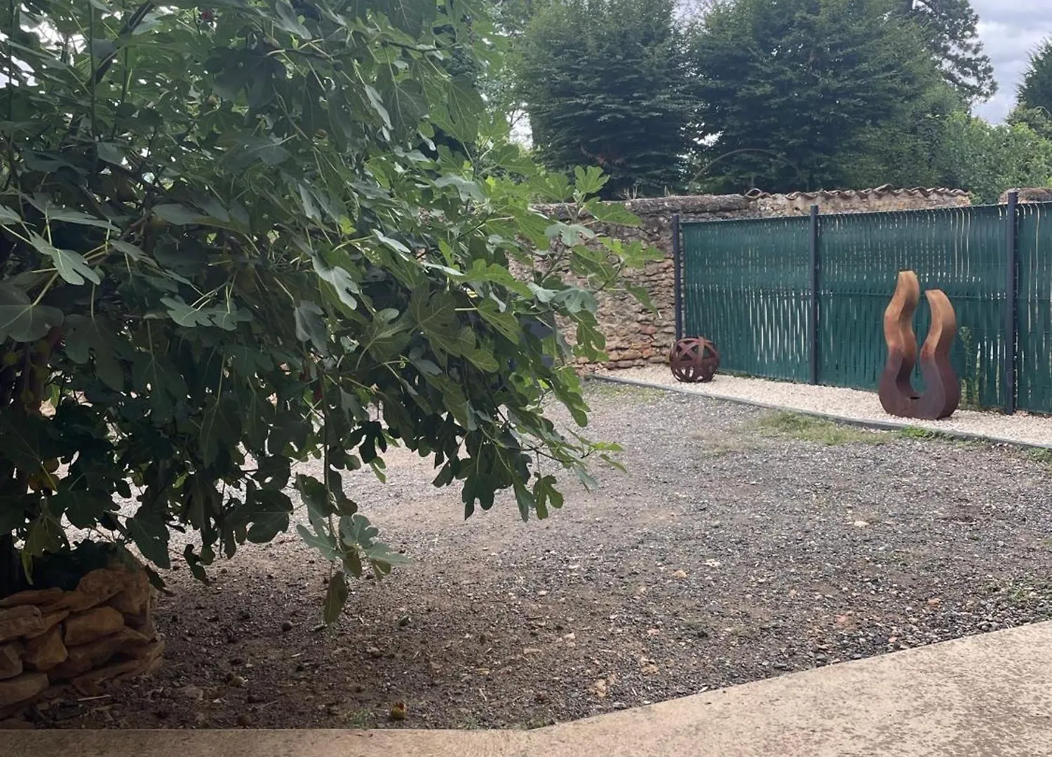 Petit Studio Aux Portes Du Beaujolais Saint-Germain-Nuelles 0*,  France